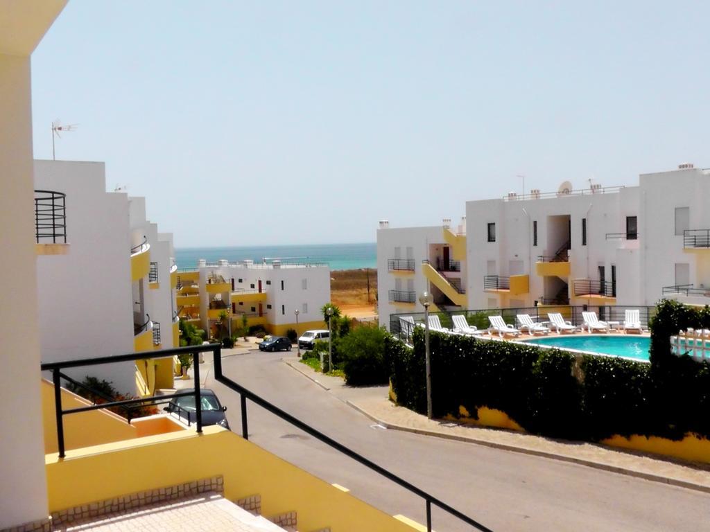 Apartamento Nora Lagos Ruang foto