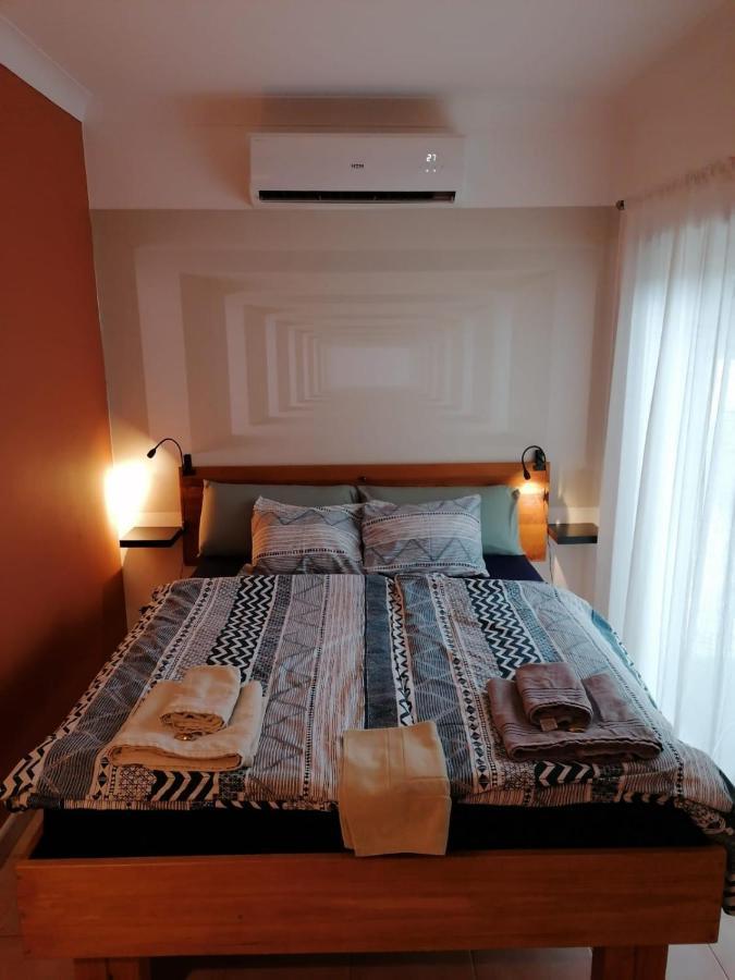 Apartamento Nora Lagos Bagian luar foto
