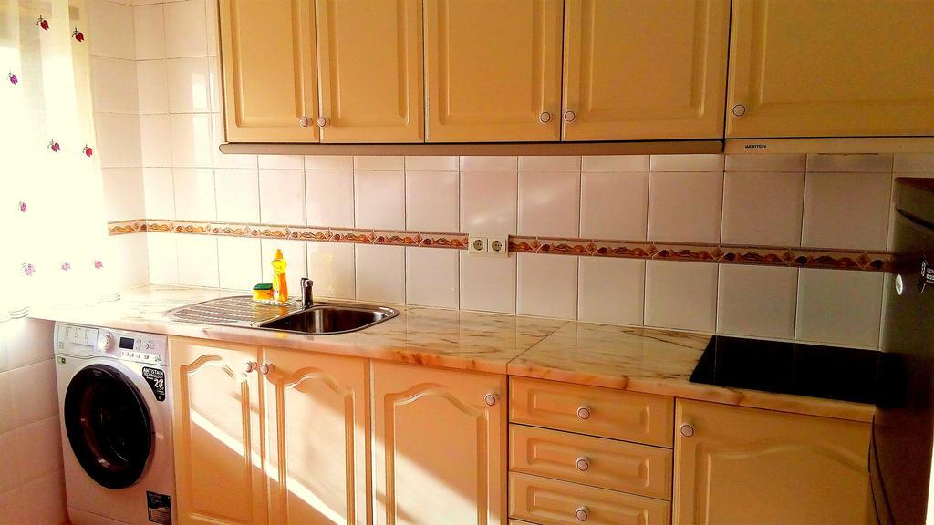 Apartamento Nora Lagos Bagian luar foto